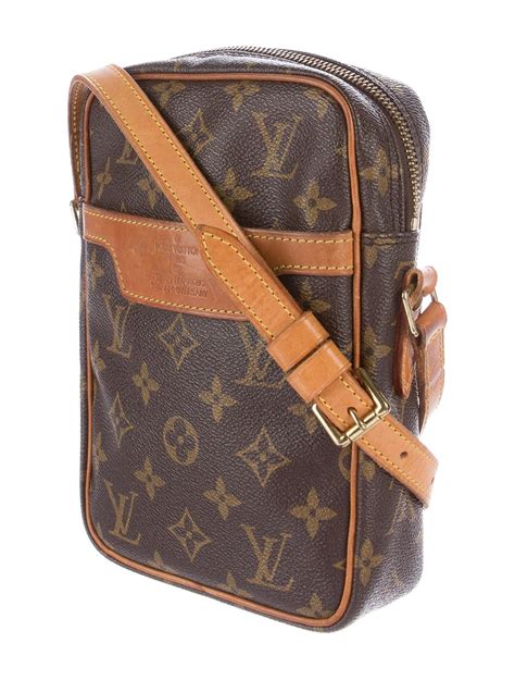 louis vuitton crossbody herren|Louis Vuitton crossbody wallet.